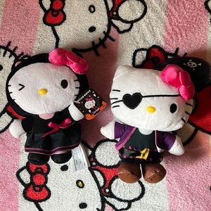 Hello kitty Halloween plushies